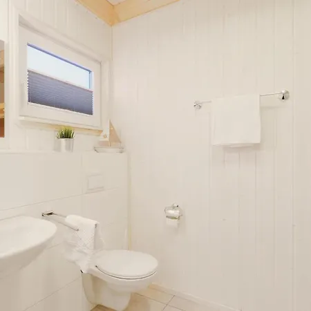 Nice In Ostseeresort With Kitchen *