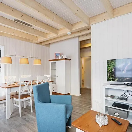 Nice In Ostseeresort With Kitchen Prázdninový dům *